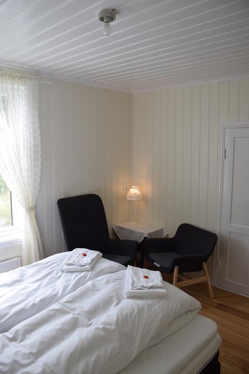 Dosen Gard Hotel Luster Екстериор снимка